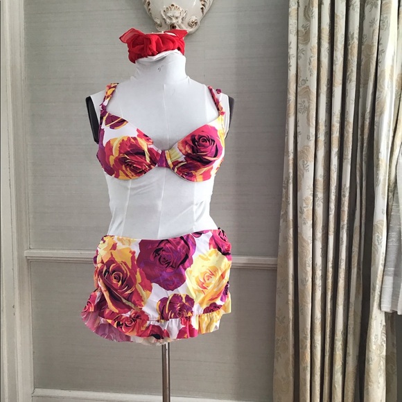 Cheery Jantzen Two-Piece Bathing Suit - Picture 1 of 8